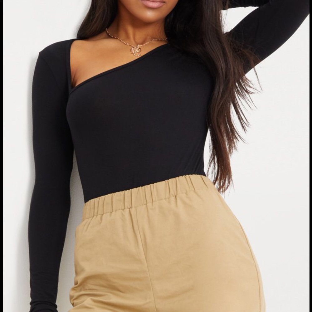 PrettyLittleThing Black Asymmetrical Bodysuit US 8